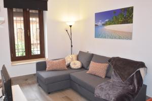 Posedenie v ubytovaní Apartamento San Jacinto