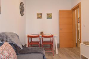 Posedenie v ubytovaní Apartamento San Jacinto