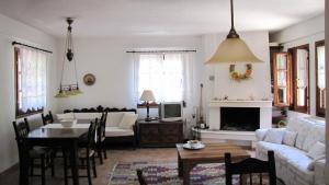 Posedenie v ubytovaní EL Villa Pelion