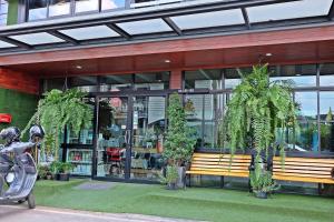 Zahrada ubytování Sleep Airport Chiang Mai