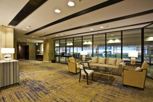 Uma área de estar em Ambassador Transit Hotel - Terminal 3