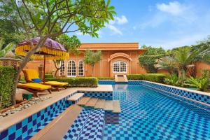 Piscina di The Oberoi Rajvilas Jaipur o nelle vicinanze