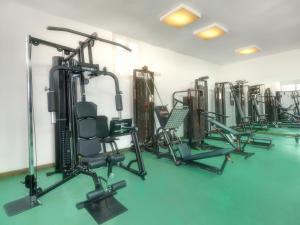 Фитнес-центр и/или тренажеры в Miramare Resort & Spa