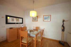 Fotografie z fotogalerie ubytování Lets Holidays Cozy Pool Apartment v destinaci Tossa de Mar