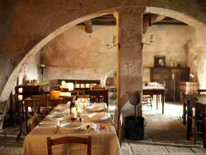 Ruang duduk di Sextantio Albergo Diffuso