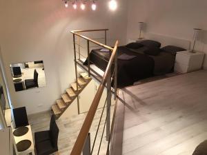 Posteľ alebo postele v izbe v ubytovaní Goldcentral Gozsdu Apartment-Downtown Prime Location
