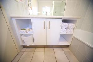 Bagno di Lazy Lizard Motor Inn