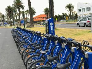 Jízda na kole v ubytování Beach Apartment Port Melbourne nebo okolí