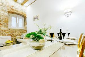 Posedenie v ubytovaní Dalti Center Apartment
