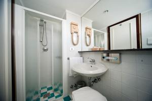 Vannituba majutusasutuses Hotel Beny