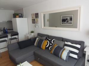 Kuchyňa alebo kuchynka v ubytovaní Apartment Aloha Sitges
