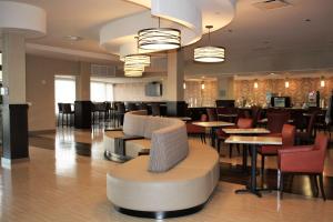 Posezení v ubytování Best Western Premier NYC Gateway Hotel