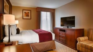 TV a/nebo společenská místnost v ubytování Best Western Plus Georgetown Inn & Suites