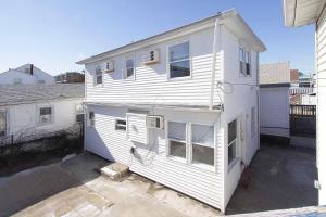 Imagen de la galería de Shore Beach Houses - 43B Lincoln Ave, en Seaside Heights