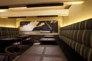 花历酒店的休息区