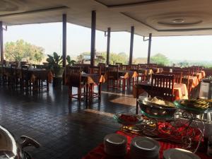 Gallery image of Inle Star Hotel in Nyaungshwe Township