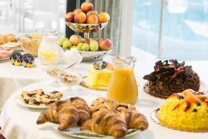 Opcje śniadaniowe w obiekcie Park Hotel & Dependance