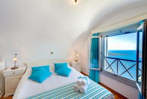 Postel nebo postele na pokoji v ubytování Ellinon Thea Boutique Hotel + 37 fotografií