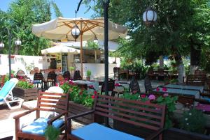 Zahrada ubytování Myra Hotel