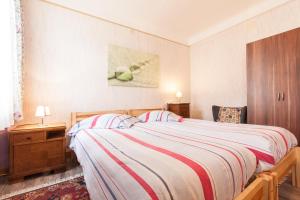 Postel nebo postele na pokoji v ubytování Hotel DeFive