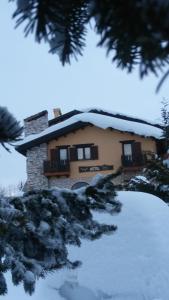 Gallery image of Hotel Altopiano Delle Rocche in Rocca di Mezzo