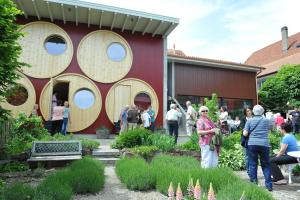 Hosté ubytování Rüedi - WeinFassHotel