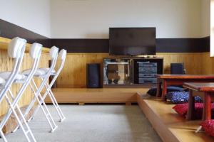 تلفاز و/أو أجهزة ترفيهية في Guesthouse Imari Honjin