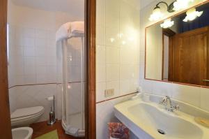 Kúpeľňa v ubytovaní Casa Vacanze Vertine + 17 fotografií