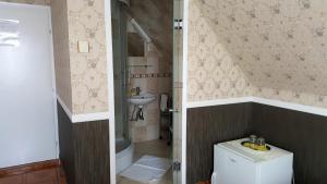 Gallery image of Kitti Panzi&oacute; in Mogyor&oacute;d