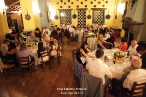 מסעדה או מקום אחר לאכול בו ב-Agriturismo Corte dei Landi