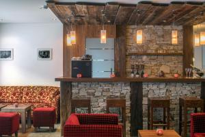Majoituspaikan Hotel Phoenix baari tai lounge-tila