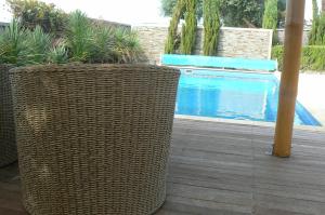 Swimmingpoolen hos eller tæt på La Mer - Home with a Pool