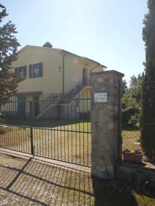 The building in which the country house is located