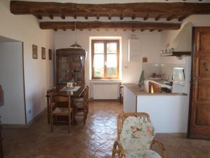 A kitchen or kitchenette at Santa Margherita