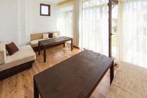 A bed or beds in a room at Guest House Ognyanovo
