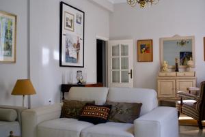 Posedenie v ubytovaní Apartamento Mar de Korus