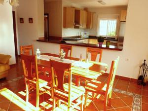 A kitchen or kitchenette at Holiday Home in Canillas near Beach