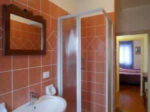 A bathroom at Agriturismo Le Spezie