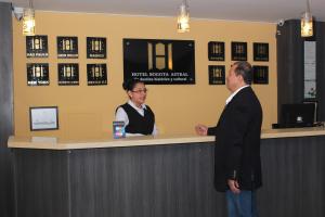 Ospiti di Hotel Bogota Astral