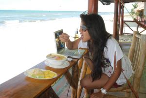 Bebidas en La Delphina Bed and Breakfast Bar and Grill