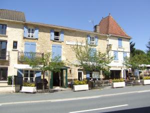 Villefranche-du-PérigordにあるLogis Hôtel Restaurant La Bastideのギャラリーの写真