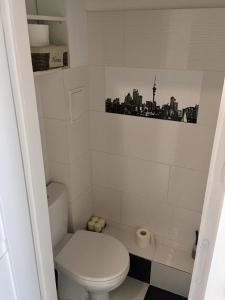 Łazienka w obiekcie Apartament Żelazna