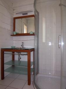 Et badeværelse på Albaria Lodge