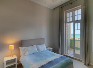 Gallery image of Surferscorner Self Catering Apartments in Muizenberg