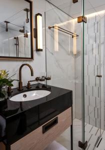 Bany a Storchen Zürich - Lifestyle Boutique Hotel