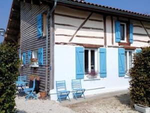 Foto da galeria de Cozy Hoiday Home in Droyes North France with Terrace em Droyes
