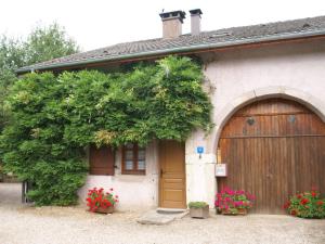 Gallery image of Holiday home near Chapelle Aux Bois in Bains-les-Bains