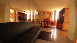 Posezení v ubytování Libertad Hotel
