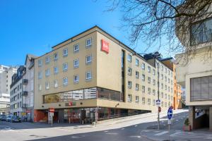 Zgradba, v kateri se nahaja hotel