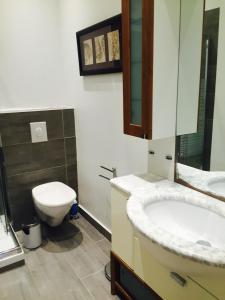 Ένα μπάνιο στο CANNES FESTIVALS b